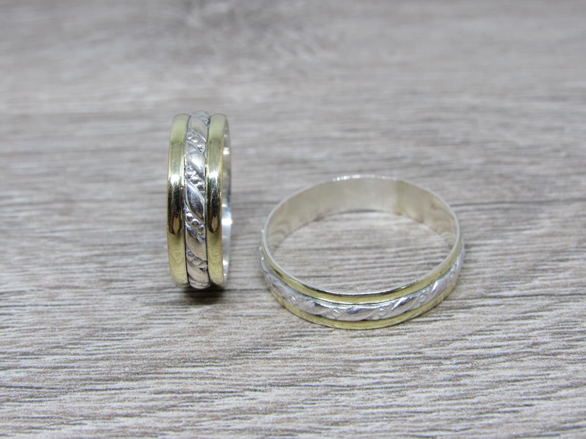 Alianzas facetadas PLATA Y ORO (precio por unidad) Alianzas facetadas PLATA Y ORO (precio por unidad) - Imagen 3