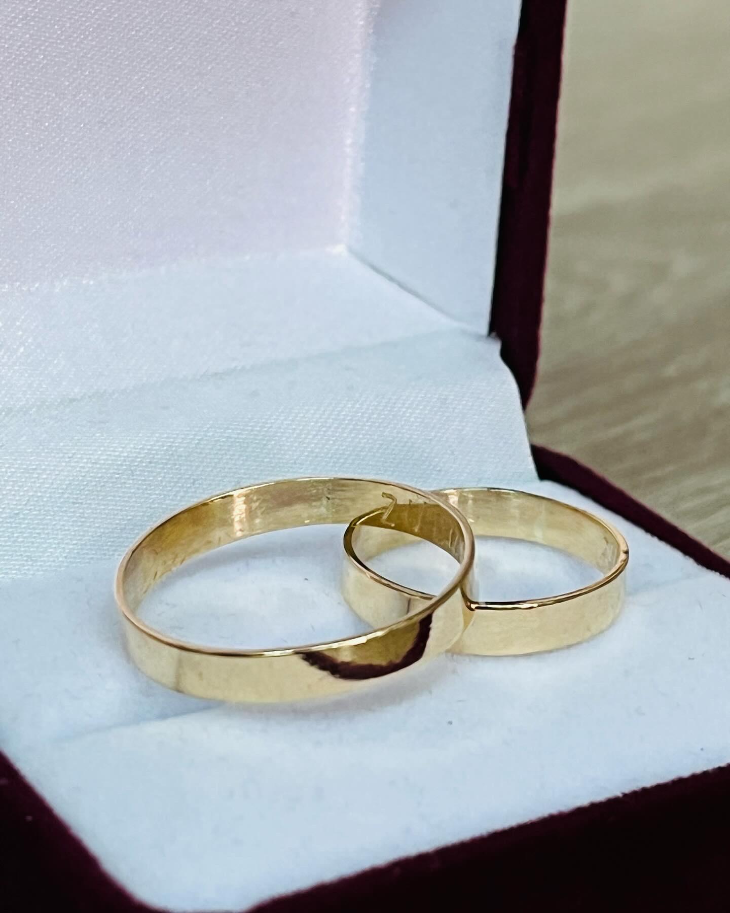 Alianzas cintas de 3 gramos el par ORO 18K (precio por unidad) Alianzas cintas de 3 gramos el par ORO 18K (precio por unidad) - Imagen 7