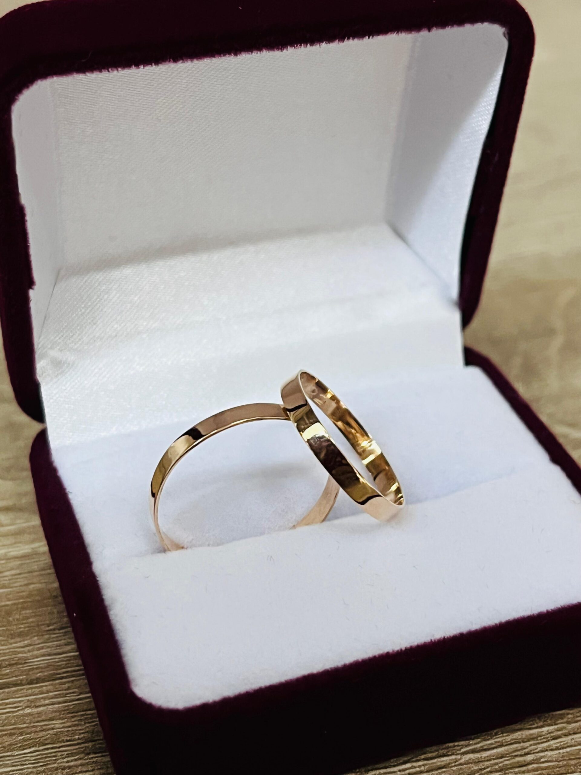 Alianzas cintas finas 2 gramos el par ORO 18K (precio por unidad) Alianzas cintas finas 2 gramos el par ORO 18K (precio por unidad) - Imagen 8