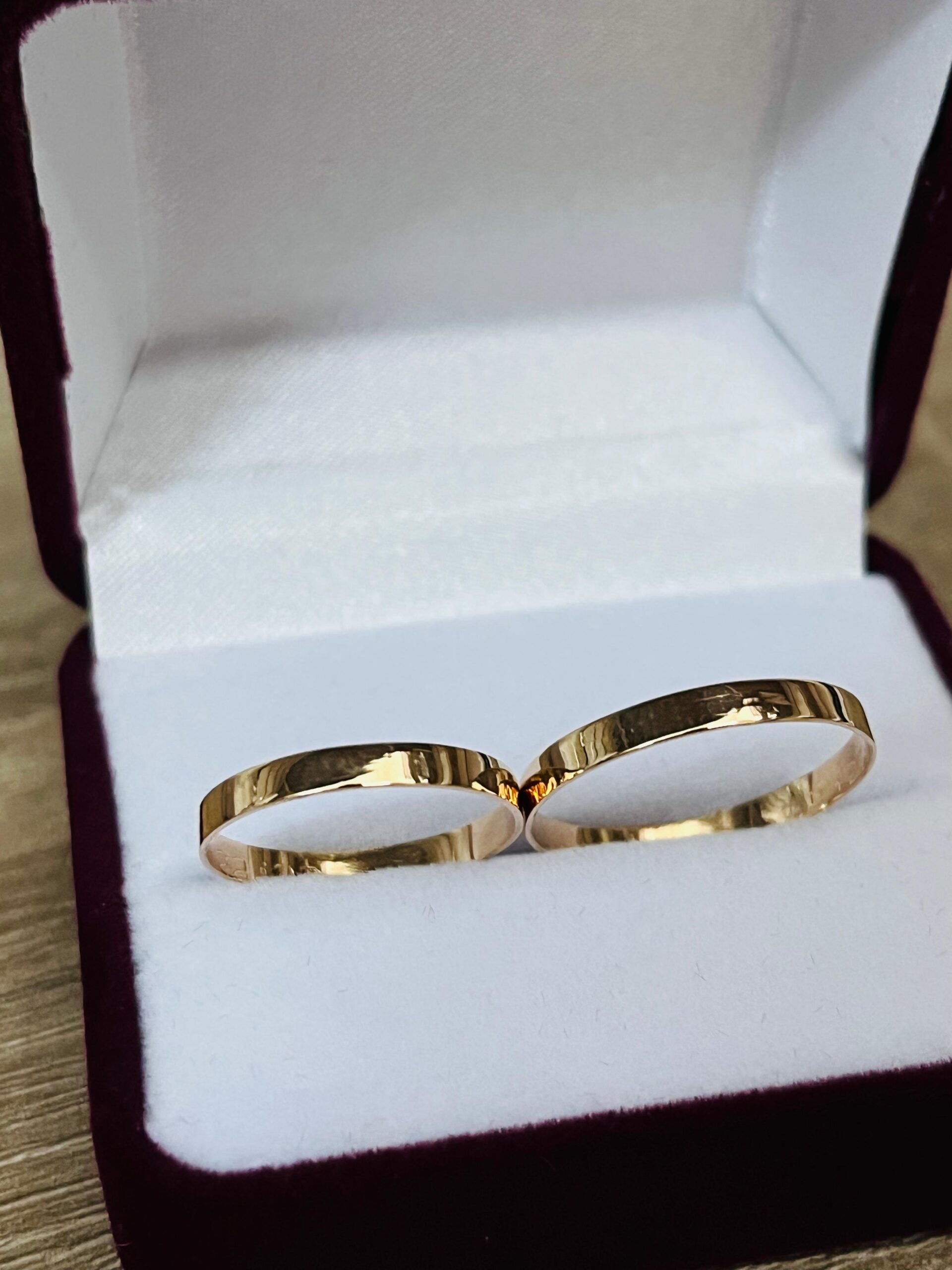 Alianzas cintas finas 2 gramos el par ORO 18K (precio por unidad) Alianzas cintas finas 2 gramos el par ORO 18K (precio por unidad) - Imagen 6