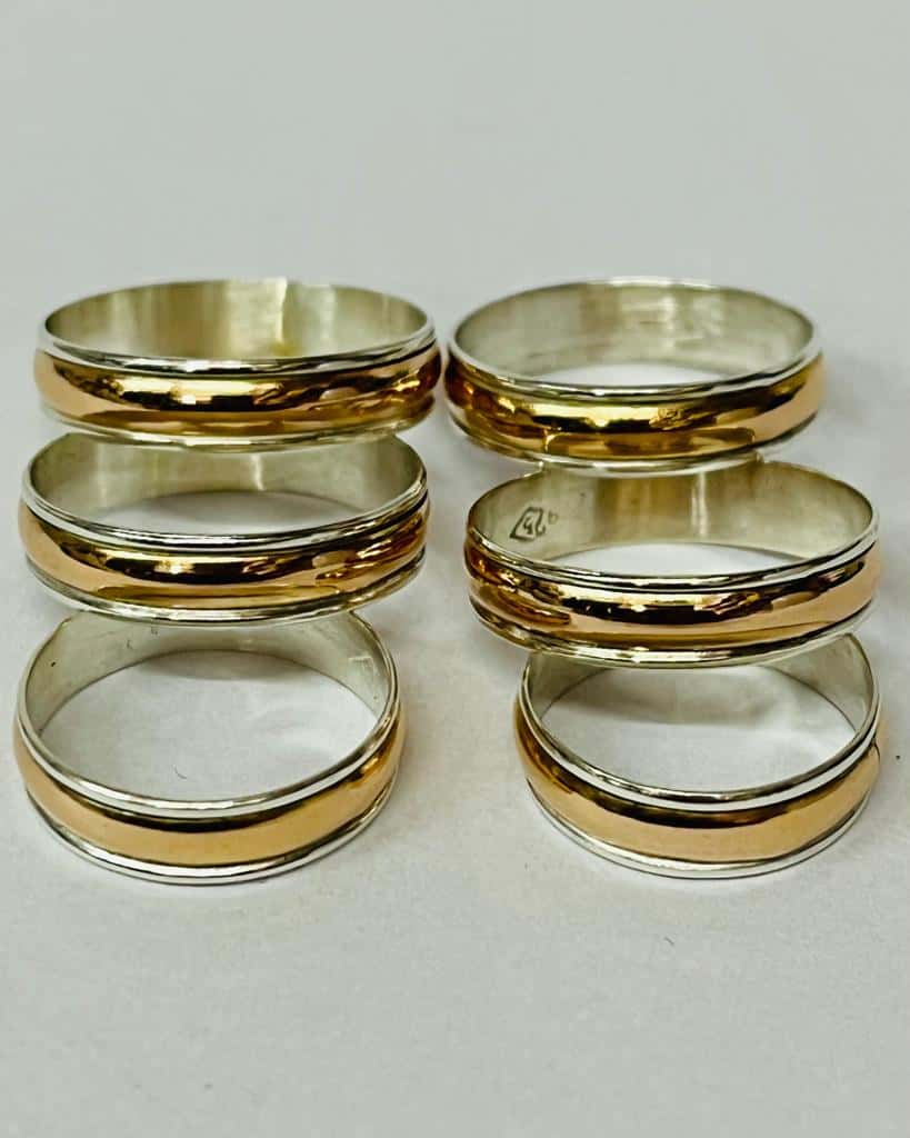 Alianzas centro color rojo PLATA Y ORO (precio por unidad) Alianzas centro color rojo PLATA Y ORO (precio por unidad) - Imagen 3