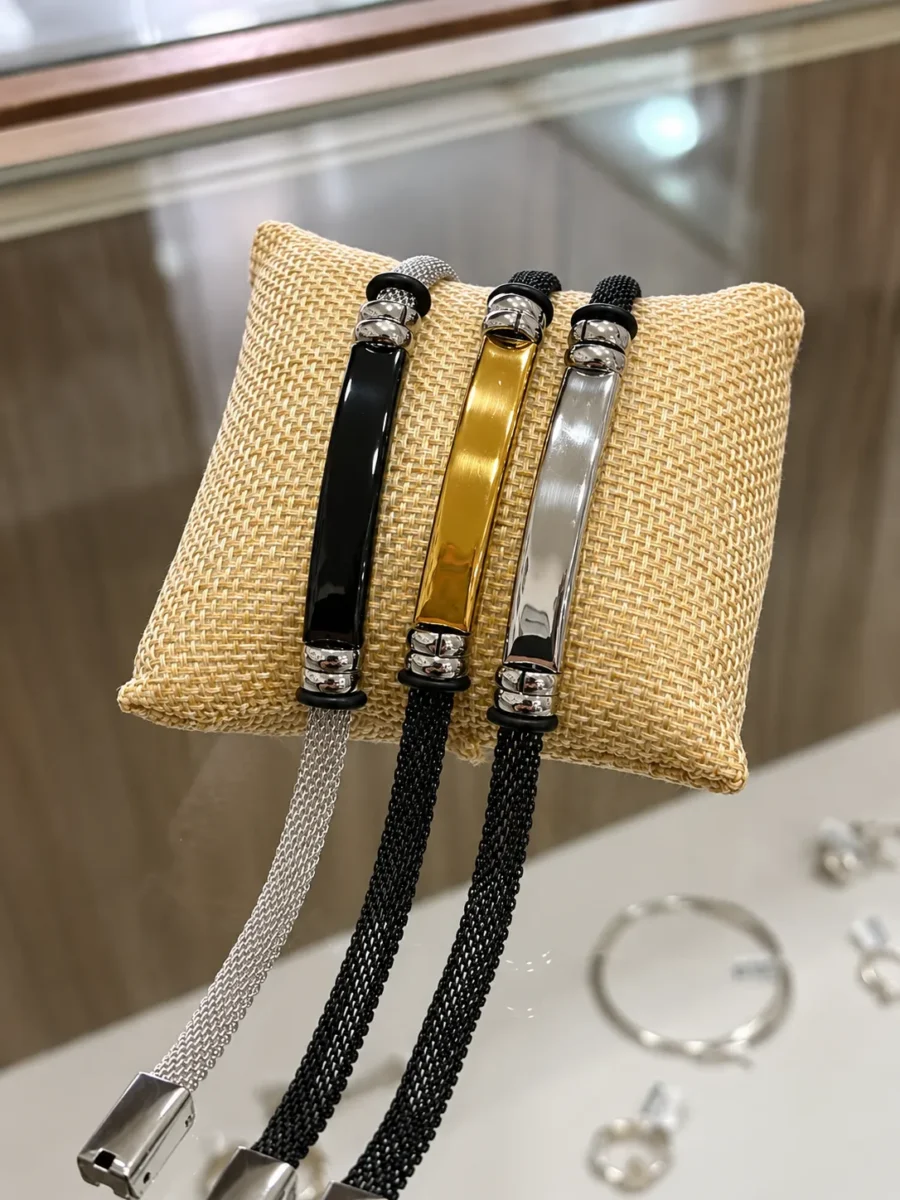 Pulseras de Acero con Chapa Pulseras de Acero con Chapa
